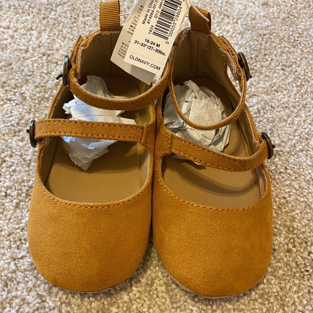 Baby shoes